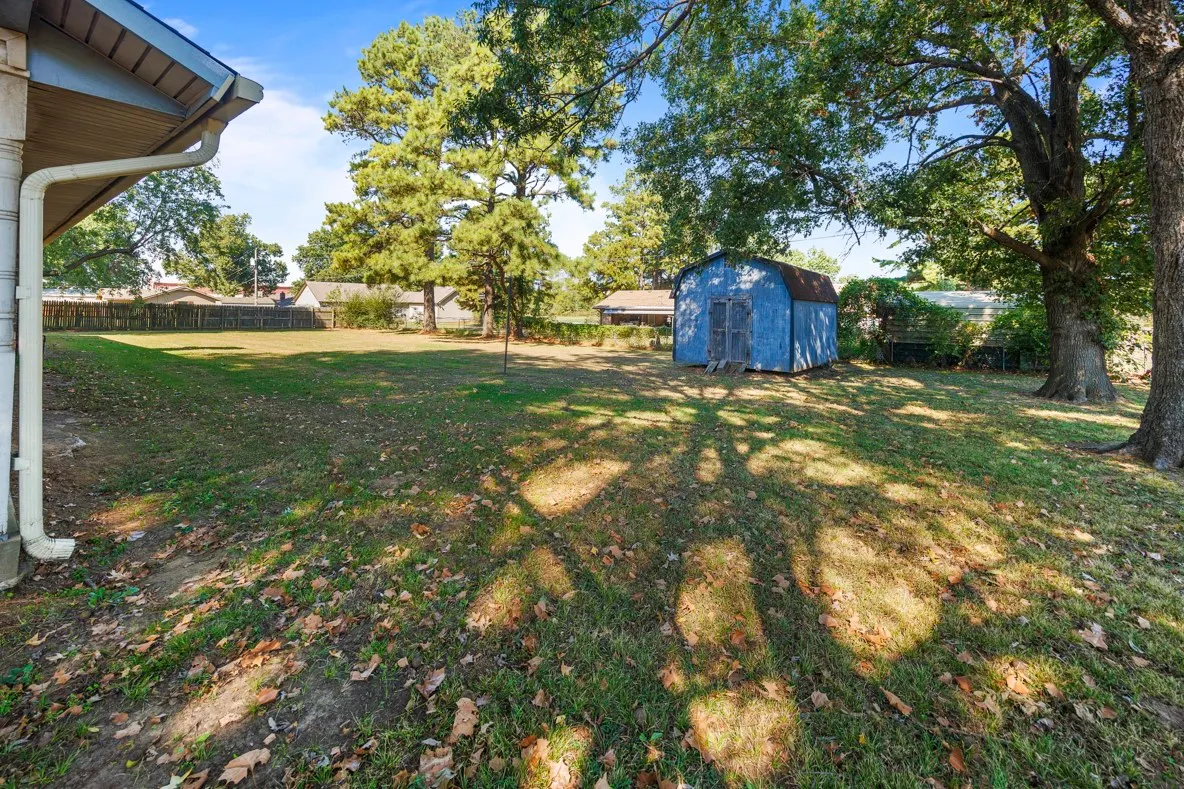 Photo 21 — 1202 SW 20th Street, Wagoner, OK 74467