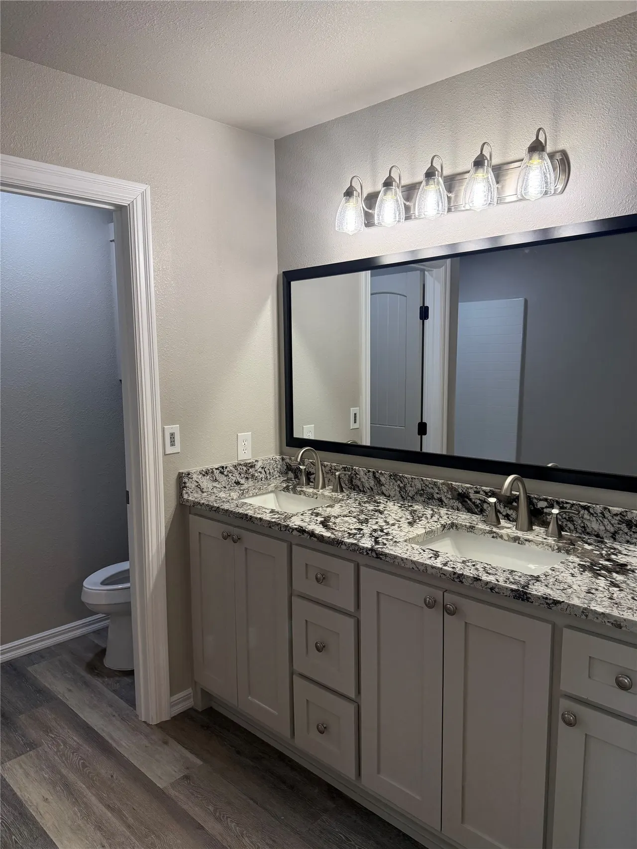 Photo 16 — 511 W Harrison, Chouteau, OK 74337
