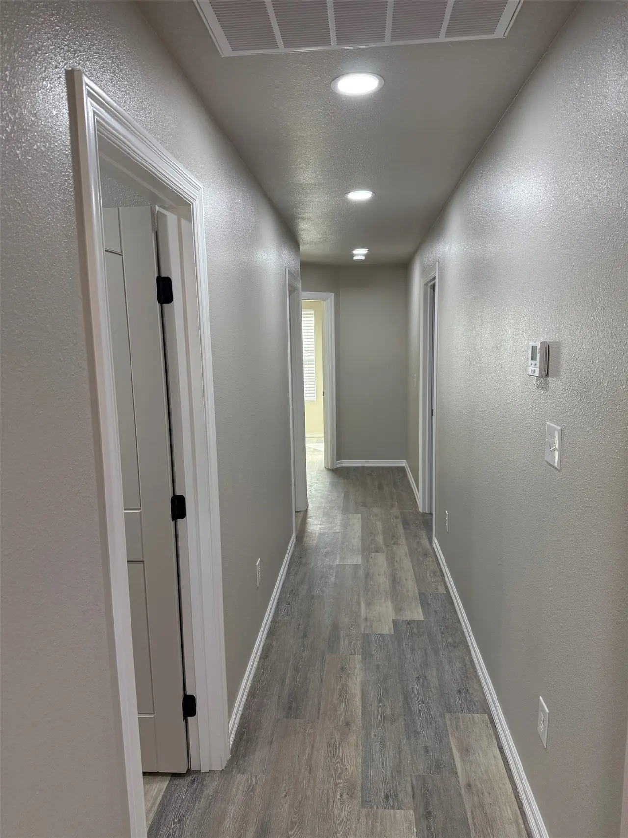 Photo 9 — 511 W Harrison, Chouteau, OK 74337