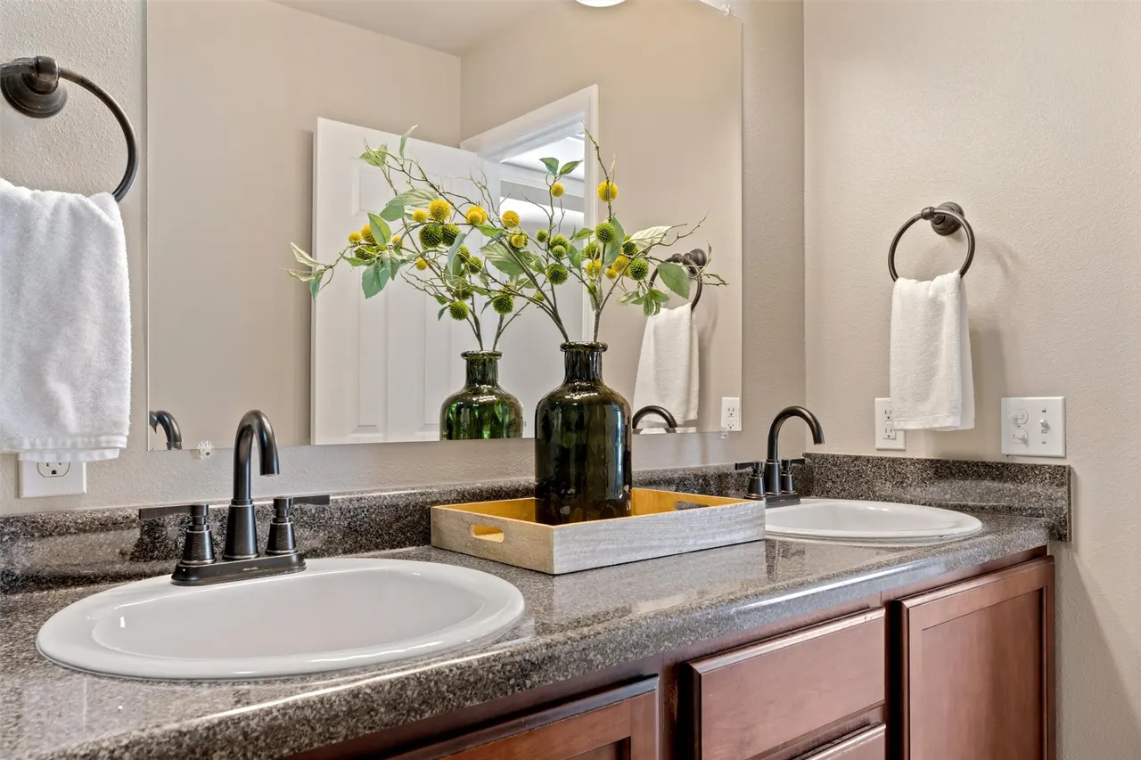 Photo 18 — 5208 Richmond Drive, Bartlesville, OK 74006