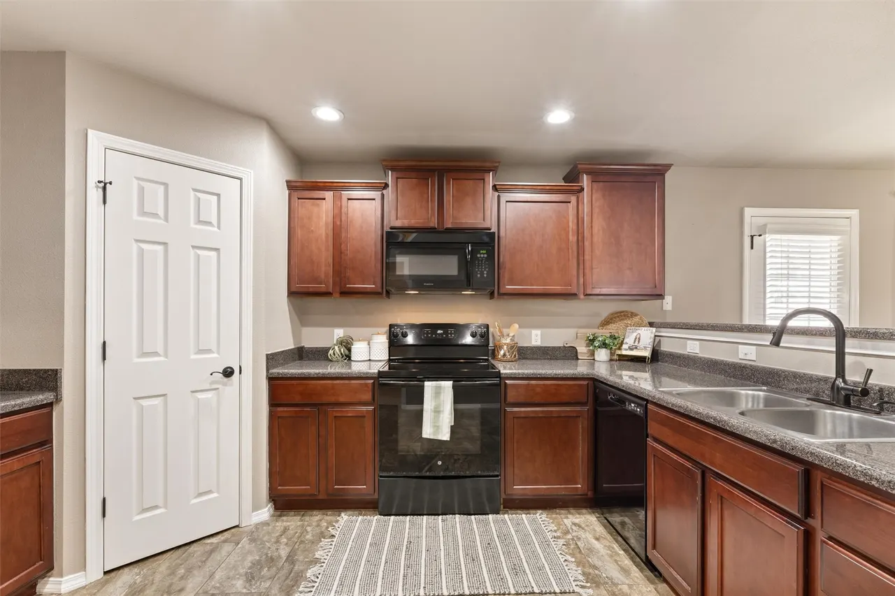 Photo 32 — 5208 Richmond Drive, Bartlesville, OK 74006