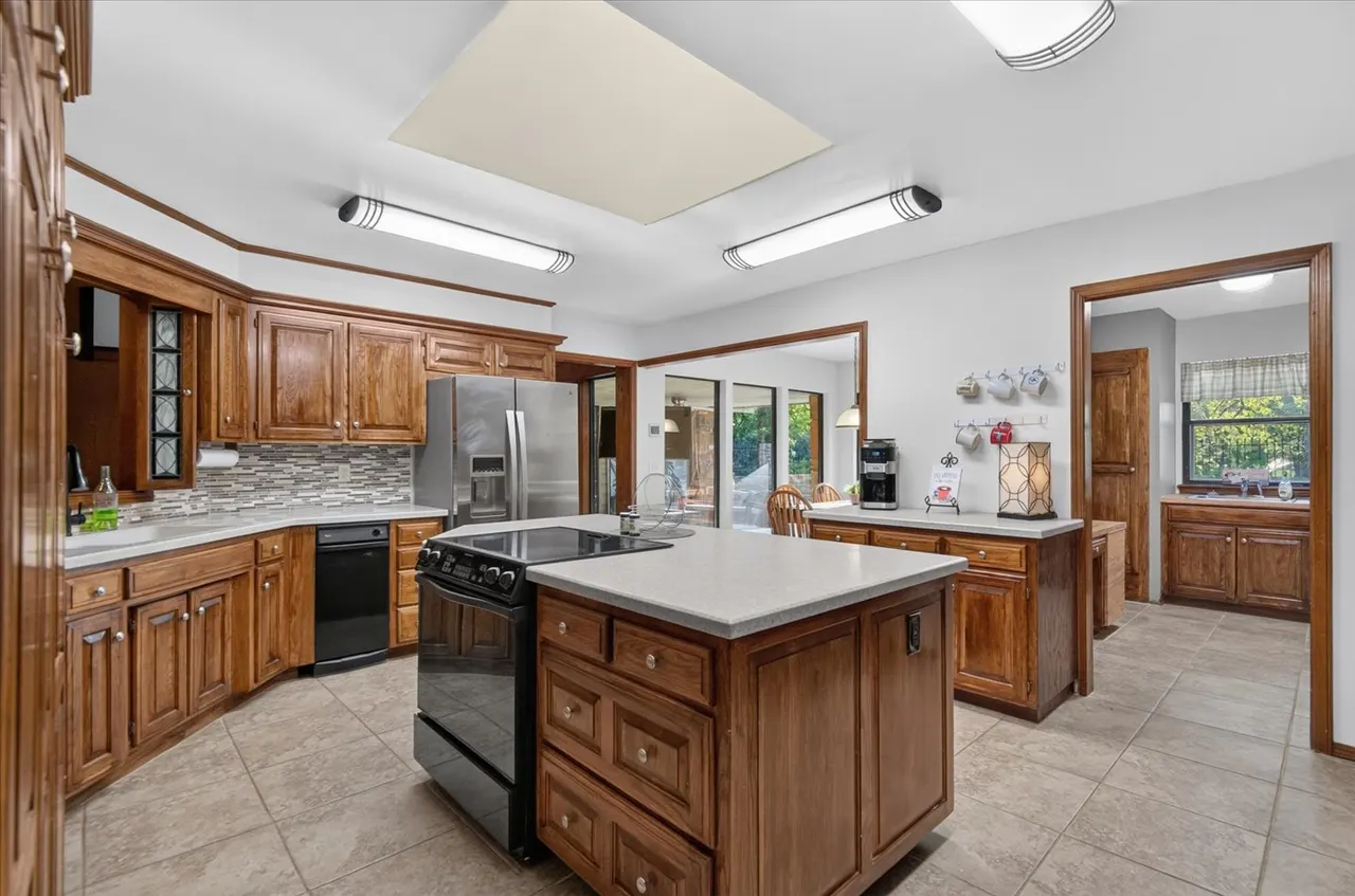 Photo 12 — 2216 Kristin Lane, Bartlesville, OK 74006