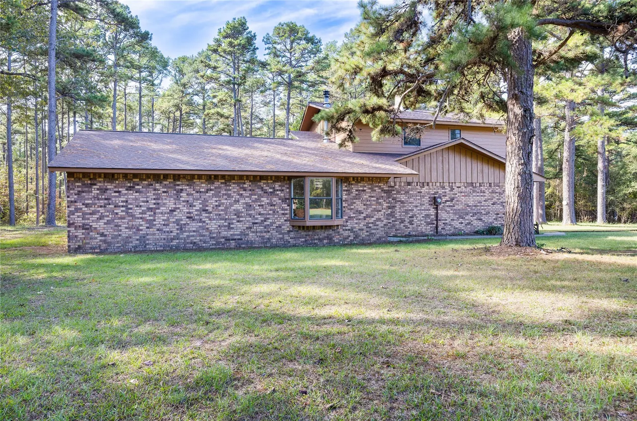 Photo 6 — 434902 E 1955 Lane, Fort Towson, OK 74735