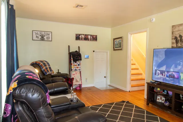Photo 3 — 2201 Fredonia Street, Muskogee, OK 74403