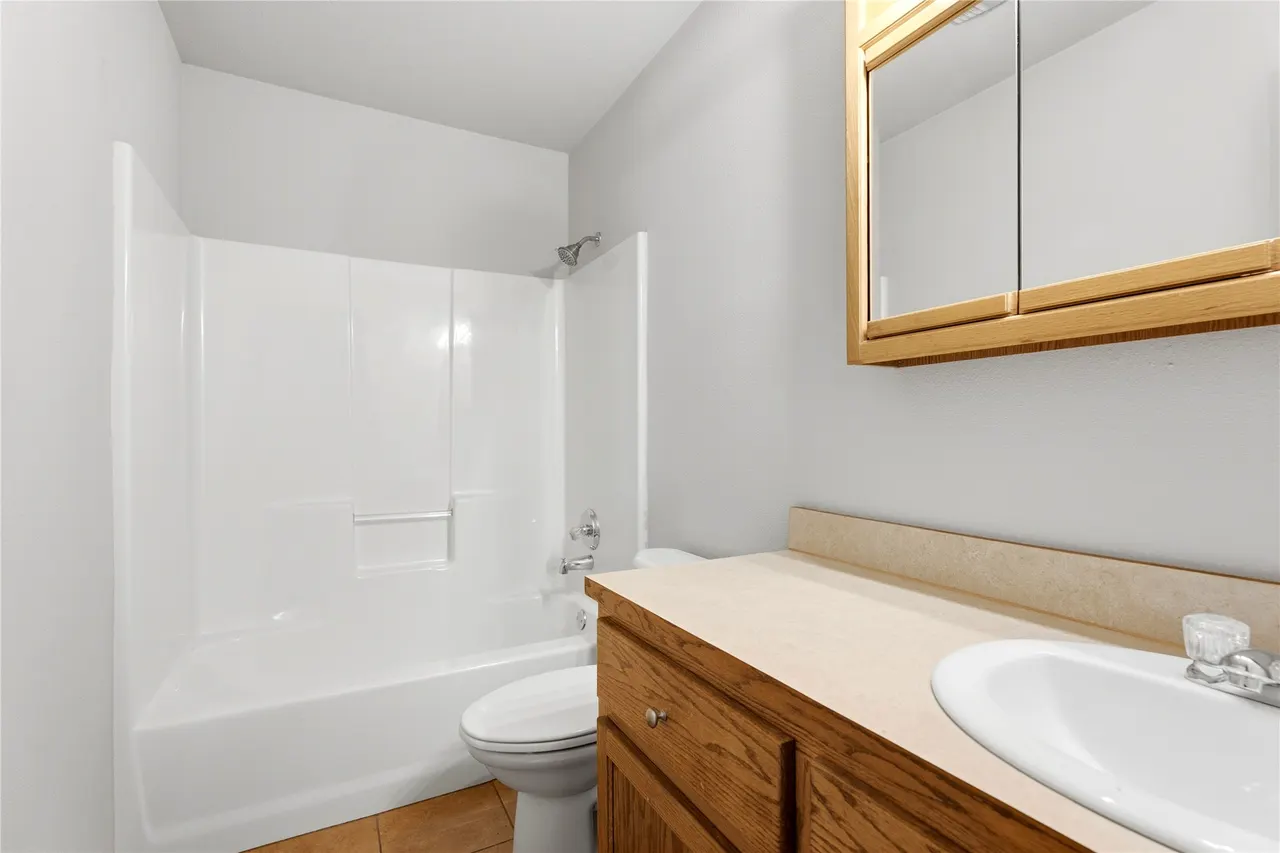 Photo 13 — 108 W Division Street, Oktaha, OK 74450