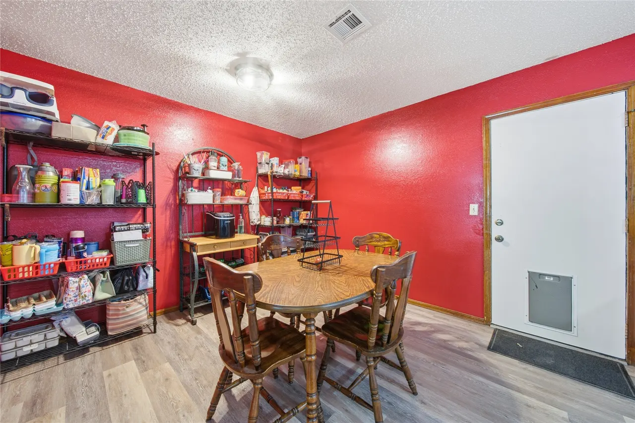 Photo 9 — 532 S Joe, Nowata, OK 74048