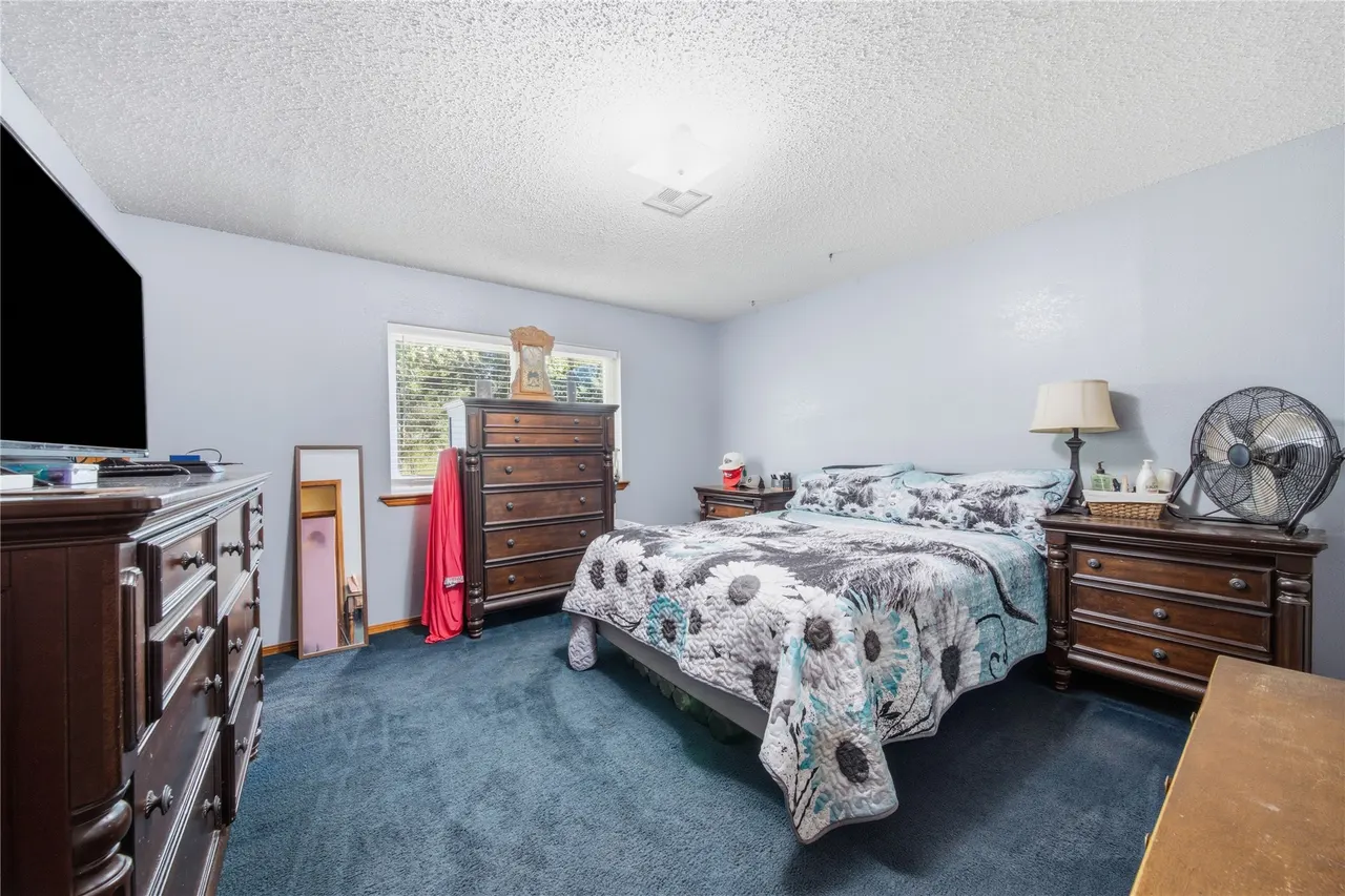 Photo 16 — 532 S Joe, Nowata, OK 74048