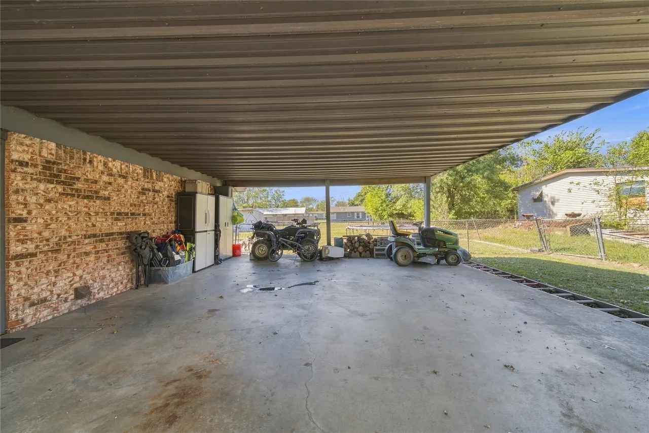 Photo 32 — 532 S Joe, Nowata, OK 74048
