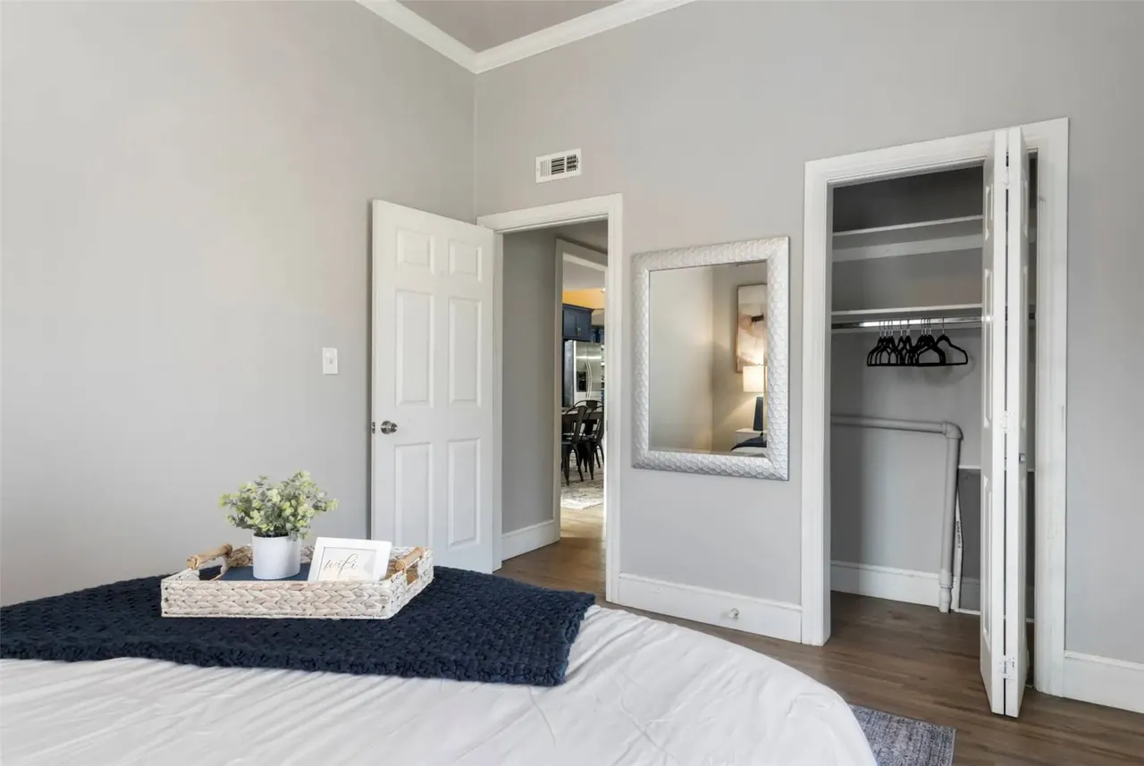 Photo 12 — 2629 E 8th Street, Tulsa, OK 74104