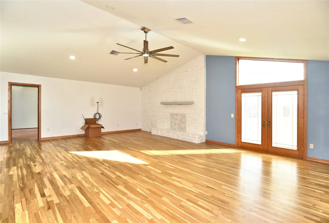 Photo 12 — 4355 S 61st WestAvenue, Tulsa, OK 74107