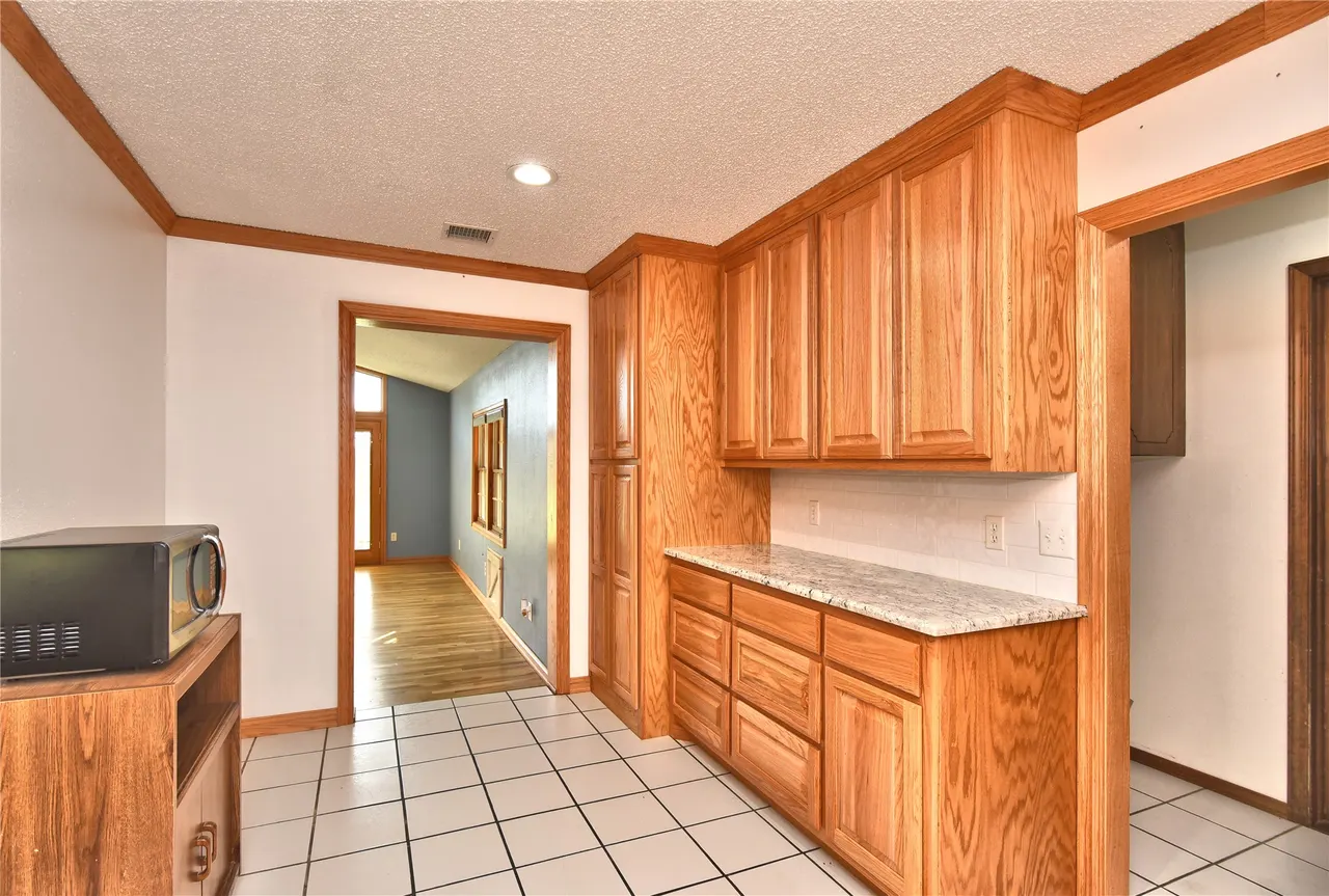 Photo 18 — 4355 S 61st WestAvenue, Tulsa, OK 74107