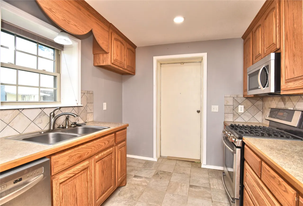 Photo 44 — 4355 S 61st WestAvenue, Tulsa, OK 74107