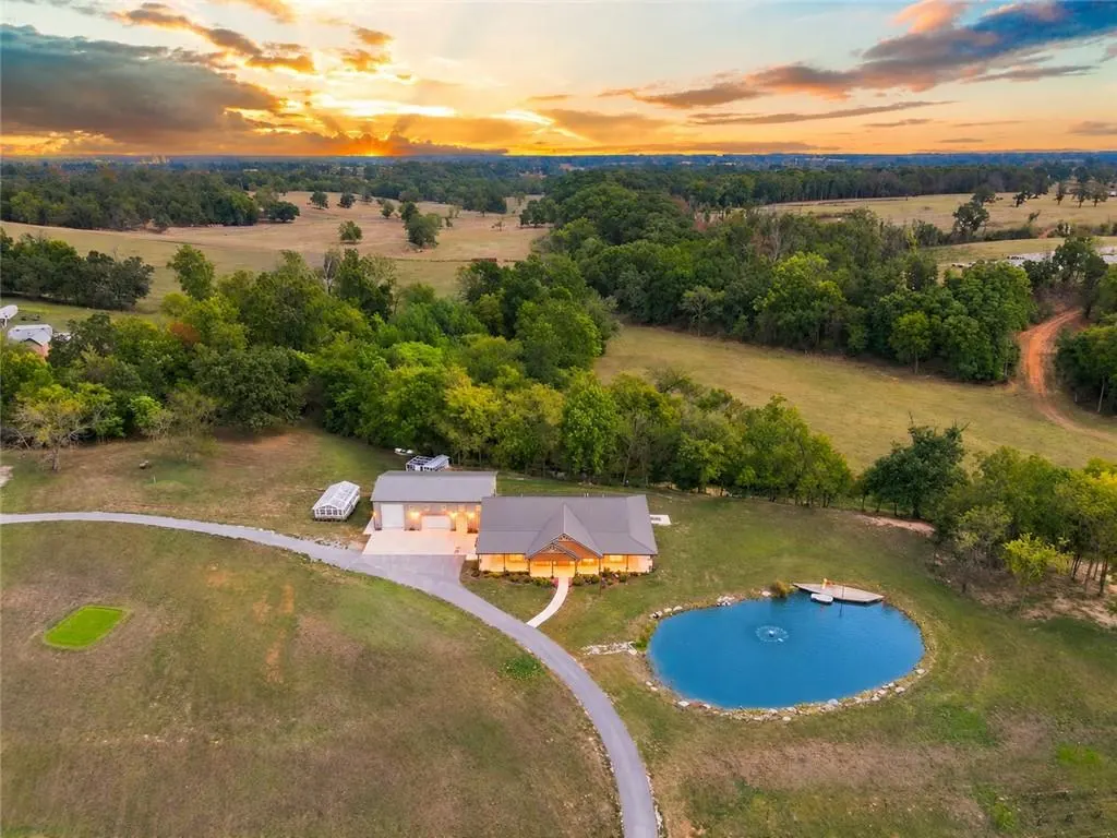 Photo 2 — 8800 Fred Austin, Decatur, AR 72722
