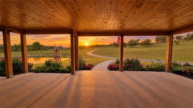 Photo 3 — 8800 Fred Austin, Decatur, AR 72722