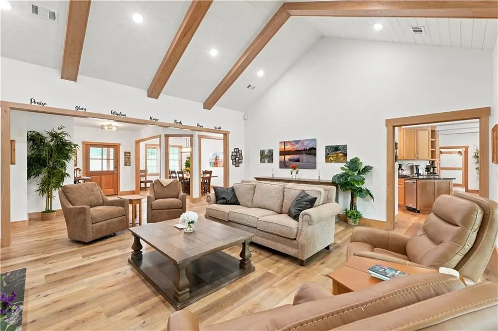 Photo 6 — 8800 Fred Austin, Decatur, AR 72722
