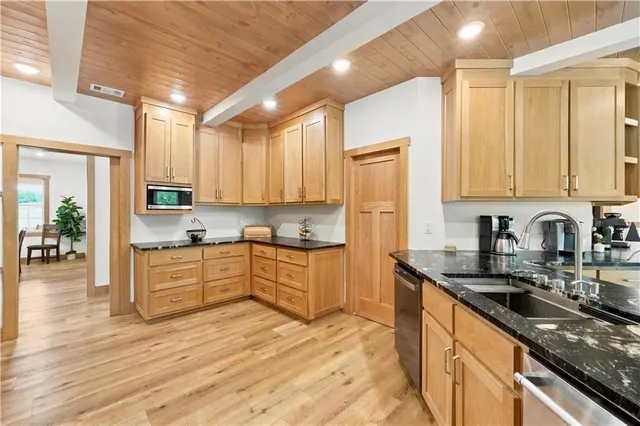 Photo 7 — 8800 Fred Austin, Decatur, AR 72722