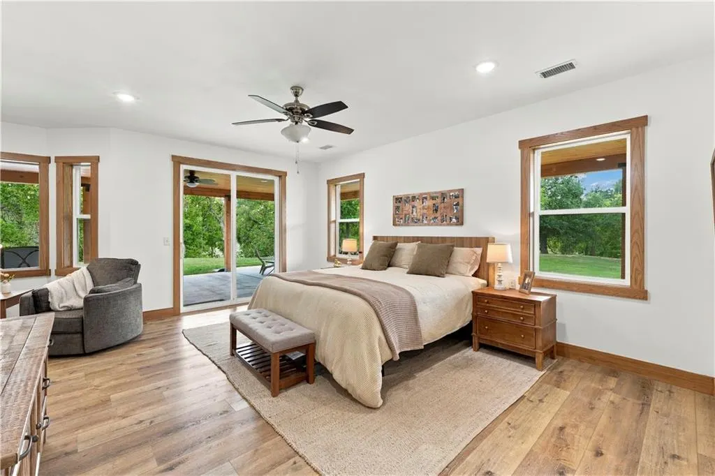 Photo 15 — 8800 Fred Austin, Decatur, AR 72722