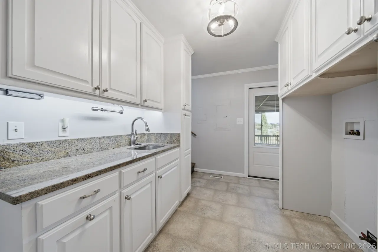 Photo 20 — 4231 S Columbia Place, Tulsa, OK 74105