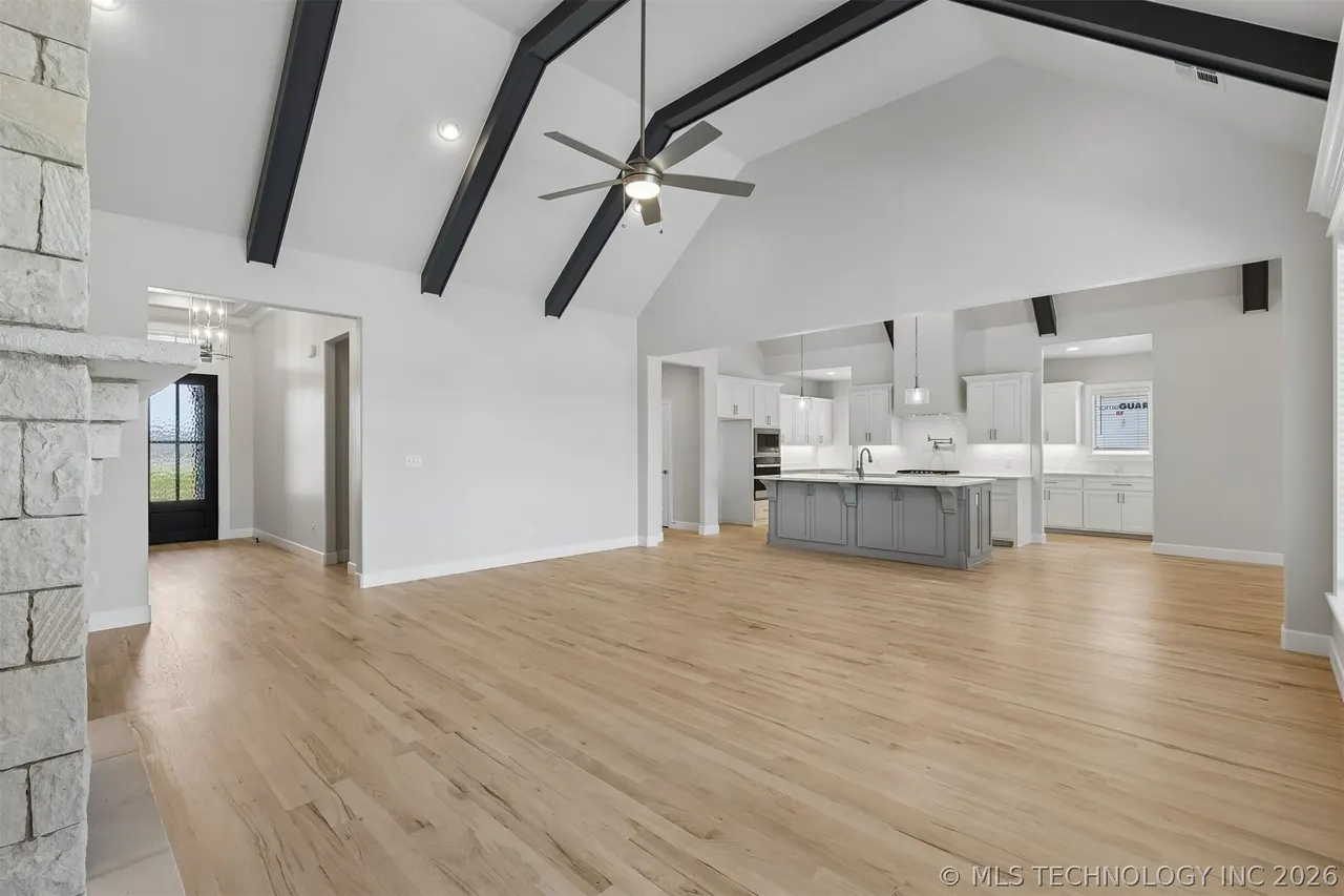 Photo 10 — 2834 E 144th Street S, Bixby, OK 74008