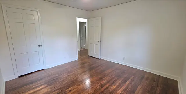 Photo 8 — 6920 E 5th Street, Tulsa, OK 74112