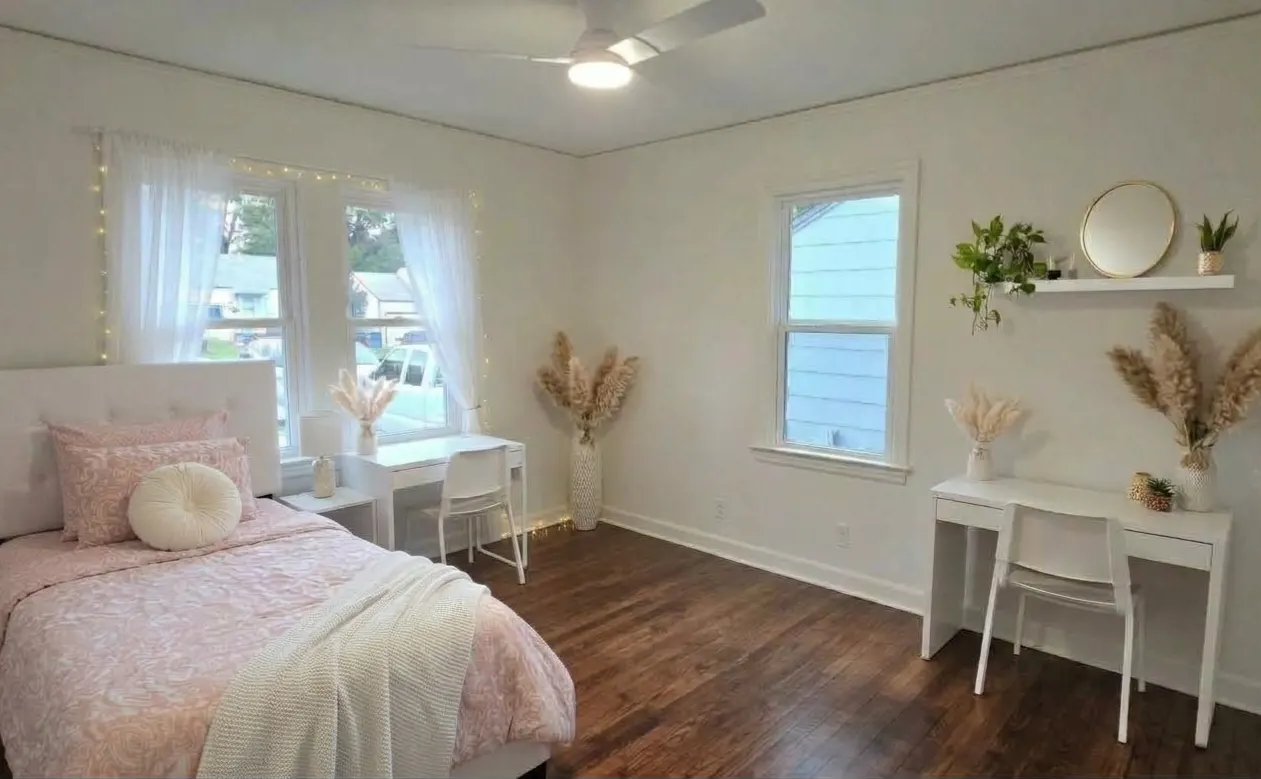 Photo 9 — 6920 E 5th Street, Tulsa, OK 74112