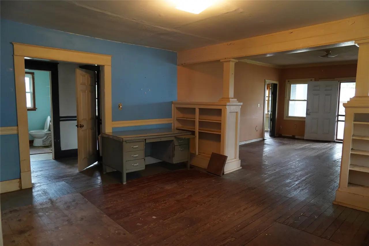 Photo 14 — 208 NW 5th Street, Checotah, OK 74426