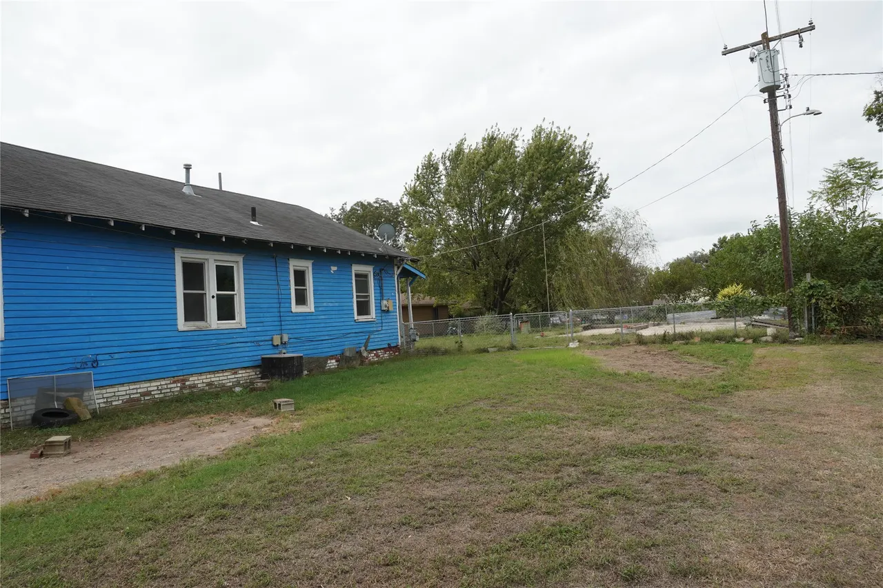 Photo 17 — 208 NW 5th Street, Checotah, OK 74426