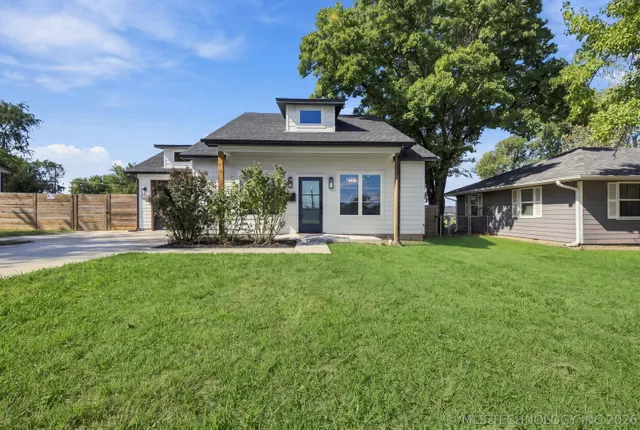 Photo 2 — 5928 S 100th East Avenue, Tulsa, OK 74146