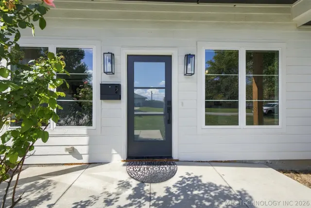Photo 3 — 5928 S 100th East Avenue, Tulsa, OK 74146