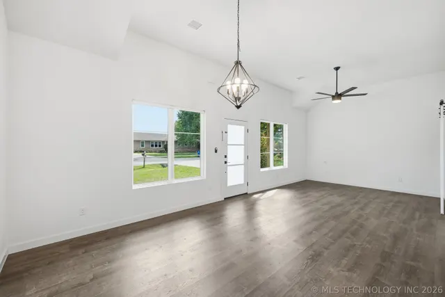 Photo 6 — 5928 S 100th East Avenue, Tulsa, OK 74146