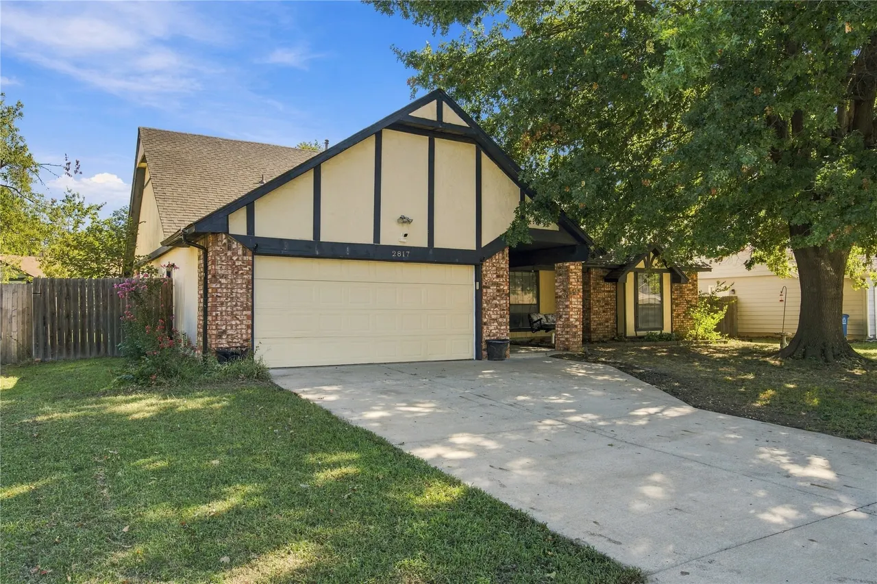 Front exterior — 2817 S 138th Avenue, Tulsa, OK 74134