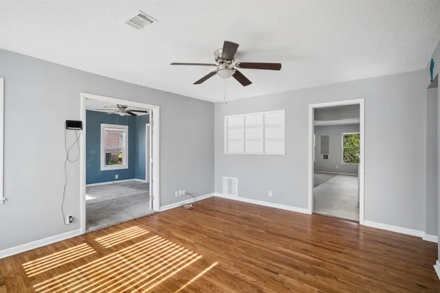 Photo 4 — 1015 Washington Avenue, Sand Springs, OK 74063