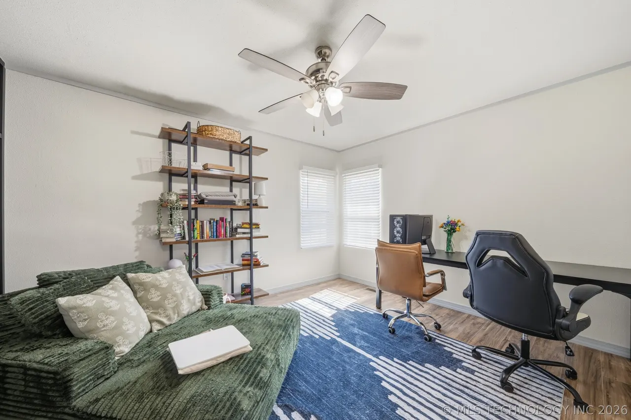 Photo 21 — 602 N C Avenue, Cleveland, OK 74020