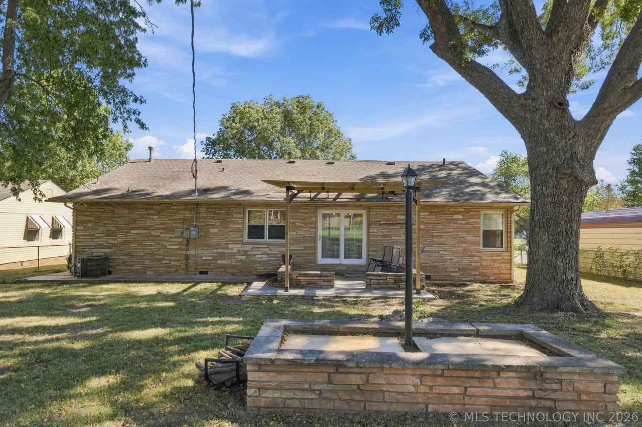 Photo 27 — 602 N C Avenue, Cleveland, OK 74020