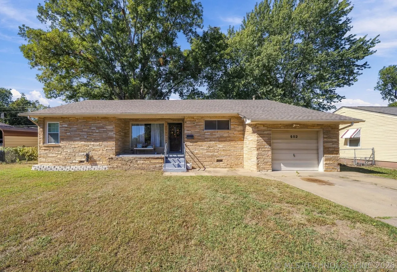 Front exterior — 602 N C Avenue, Cleveland, OK 74020