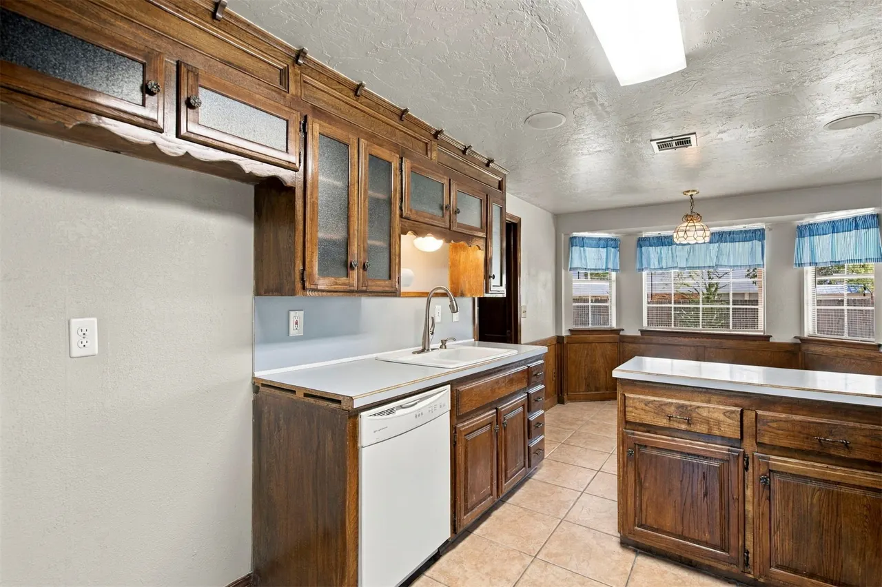 Photo 9 — 3835 S 99th East Avenue, Tulsa, OK 74146