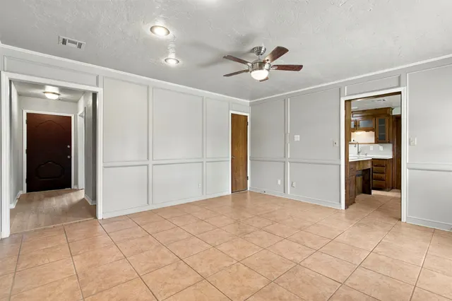 Photo 5 — 3835 S 99th East Avenue, Tulsa, OK 74146