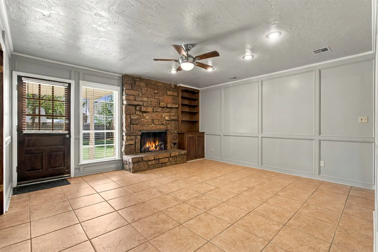 Photo 3 — 3835 S 99th East Avenue, Tulsa, OK 74146