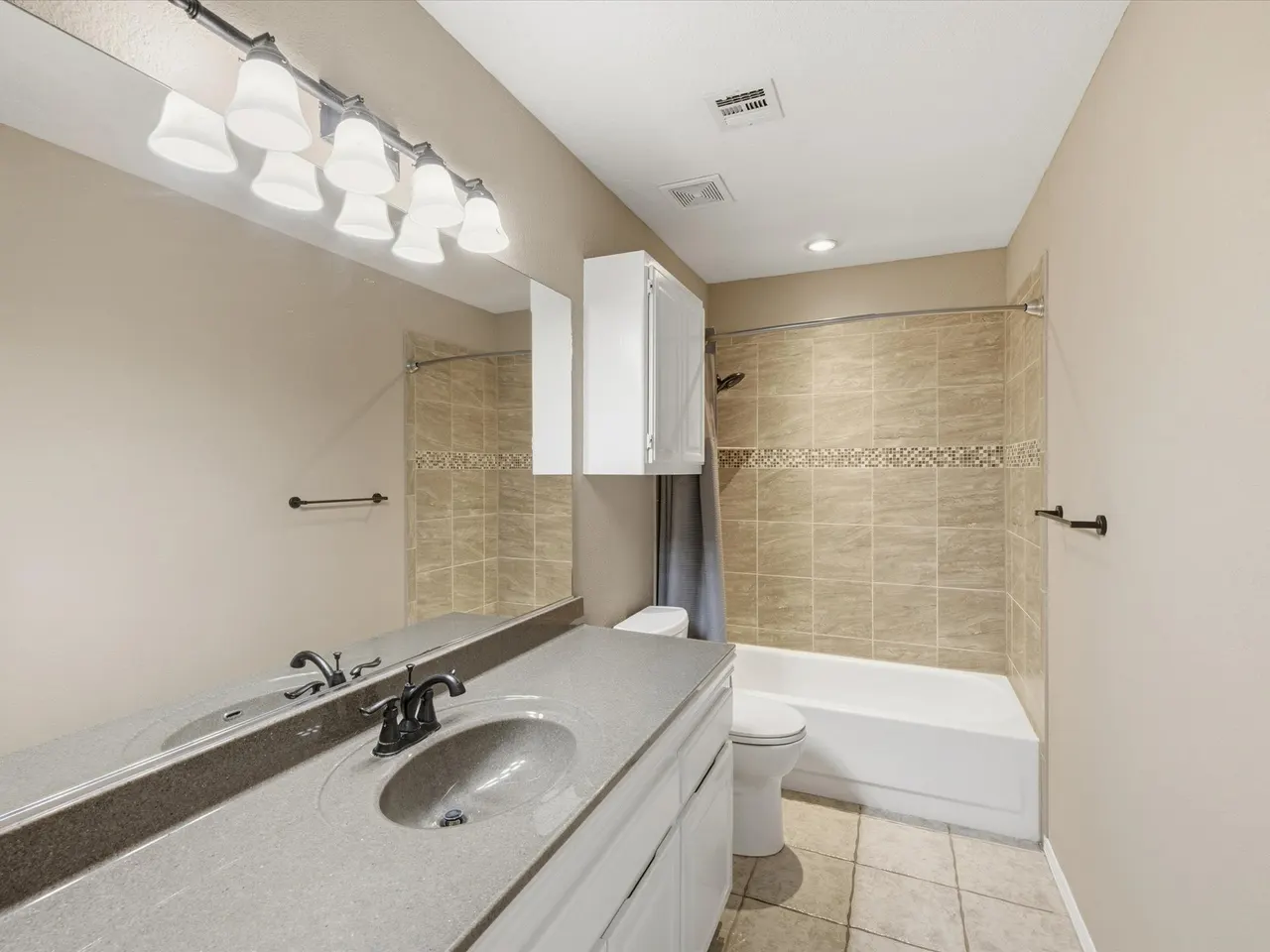 Photo 12 — 11206 S 108th EastAvenue, Bixby, OK 74008