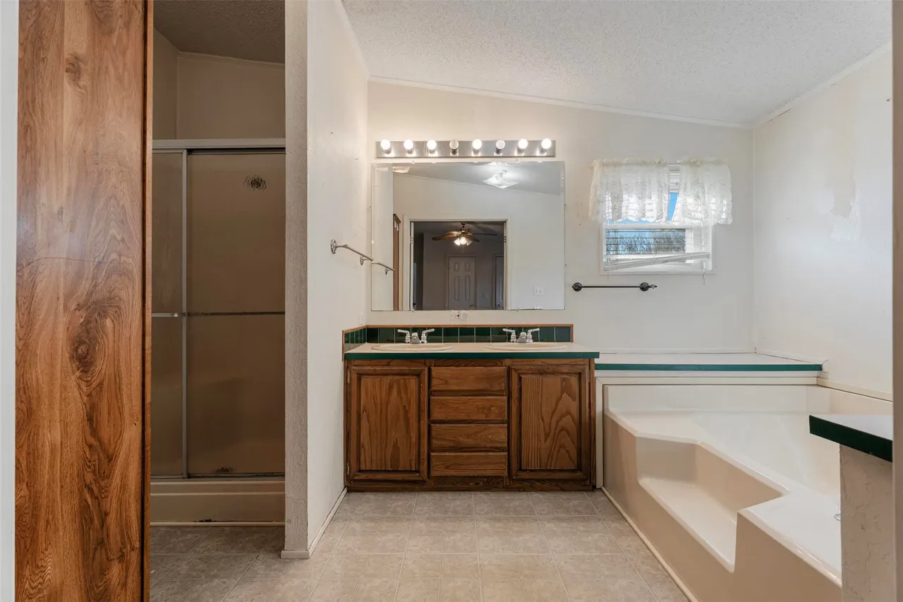 Photo 11 — 61901 E 288 Road, Grove, OK 74344