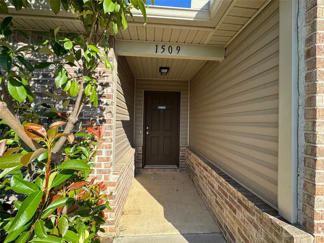 Photo 2 — 1509 S 31st Street, Broken Arrow, OK 74014
