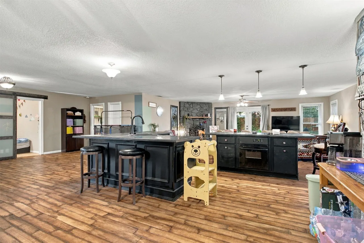 Photo 7 — 3328 S 142nd EastAvenue, Tulsa, OK 74134