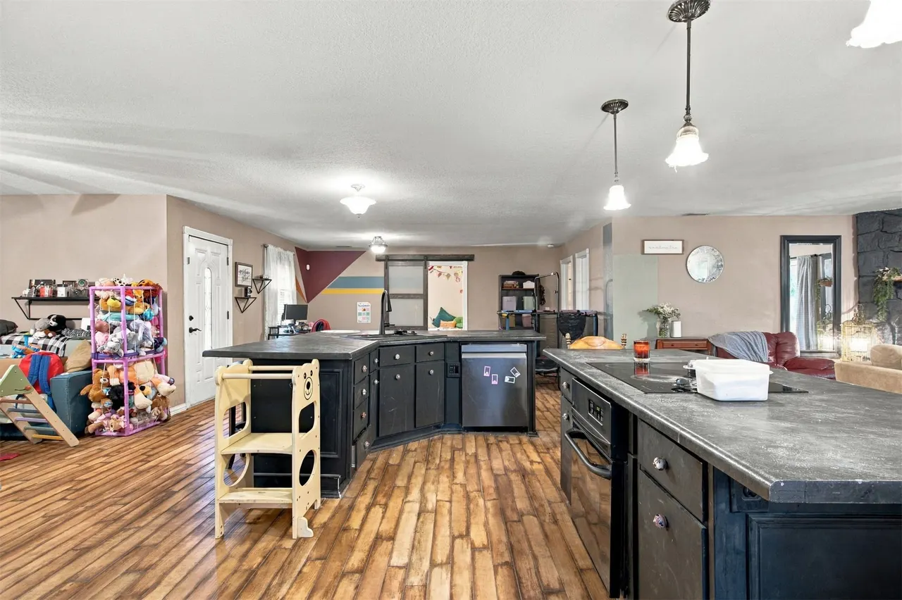 Photo 12 — 3328 S 142nd EastAvenue, Tulsa, OK 74134