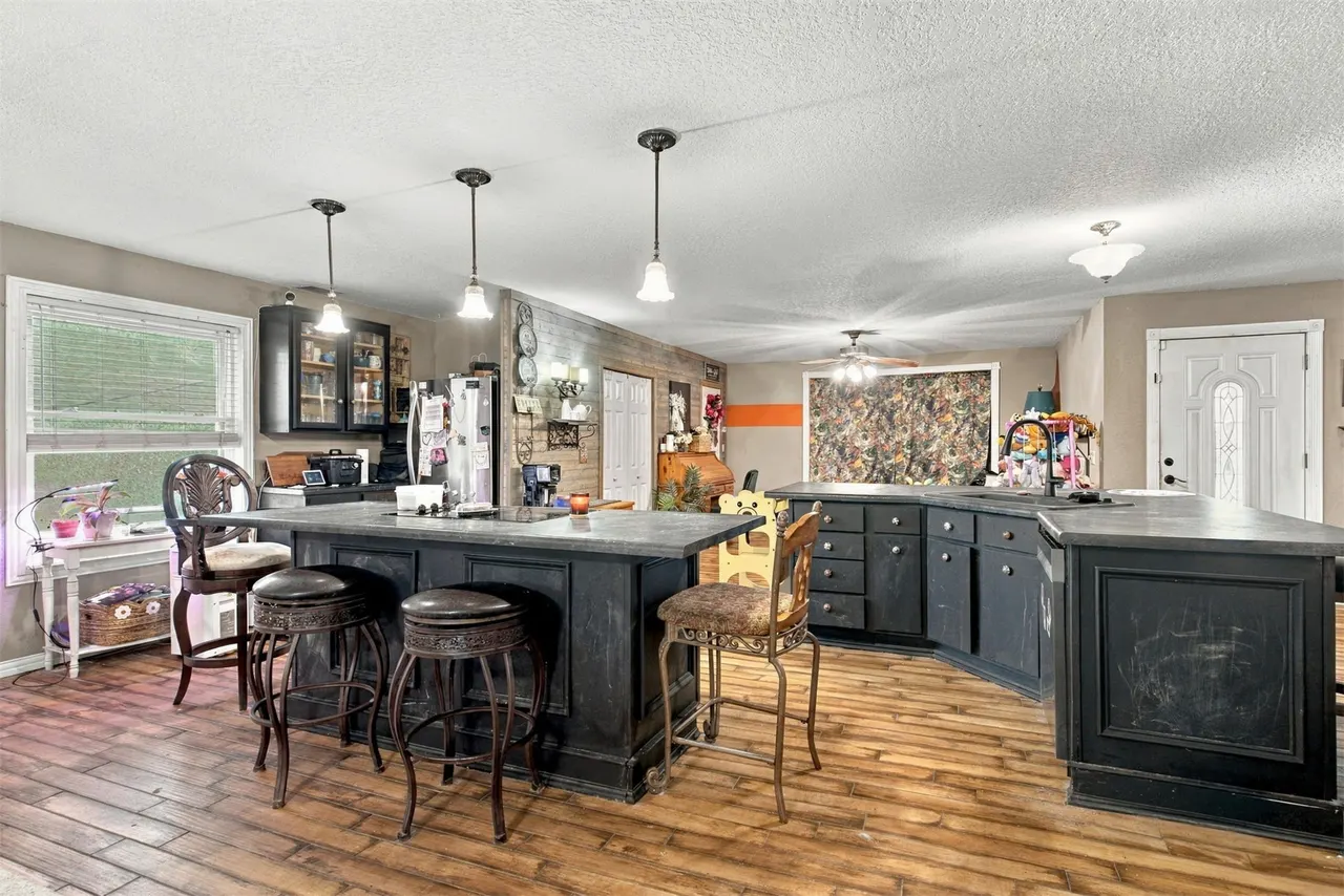 Photo 5 — 3328 S 142nd EastAvenue, Tulsa, OK 74134
