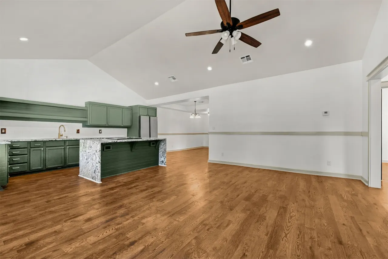 Photo 17 — 351 S Yorktown Avenue, Tulsa, OK 74104