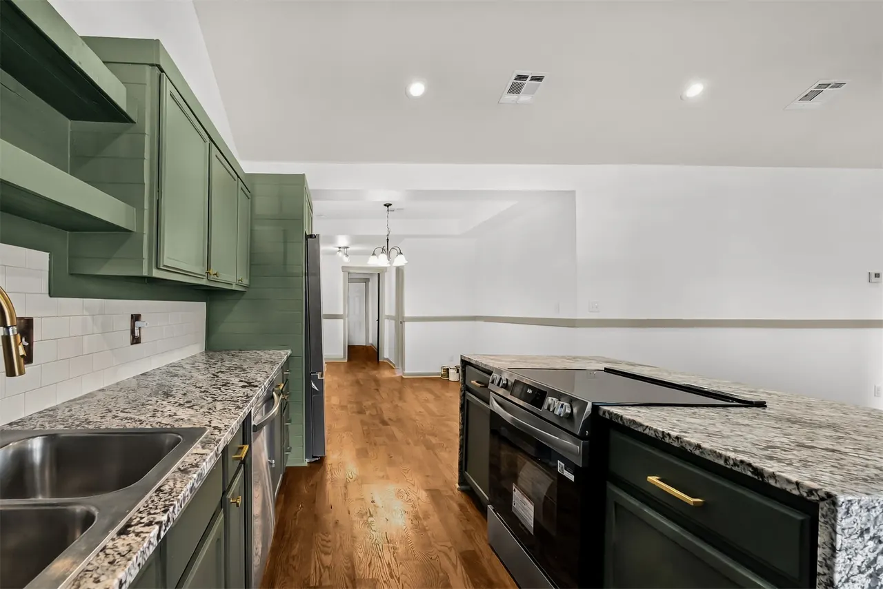 Photo 24 — 351 S Yorktown Avenue, Tulsa, OK 74104