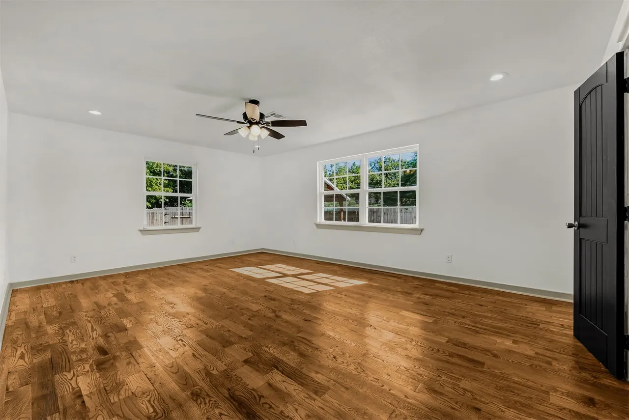Photo 11 — 351 S Yorktown Avenue, Tulsa, OK 74104