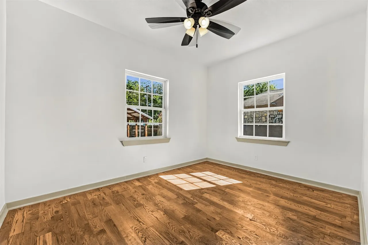 Photo 15 — 351 S Yorktown Avenue, Tulsa, OK 74104