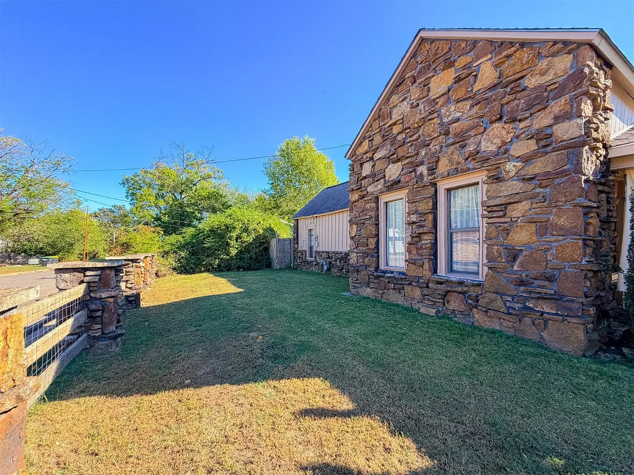Photo 55 — 501 S Cherokee Avenue, Tahlequah, OK 74464