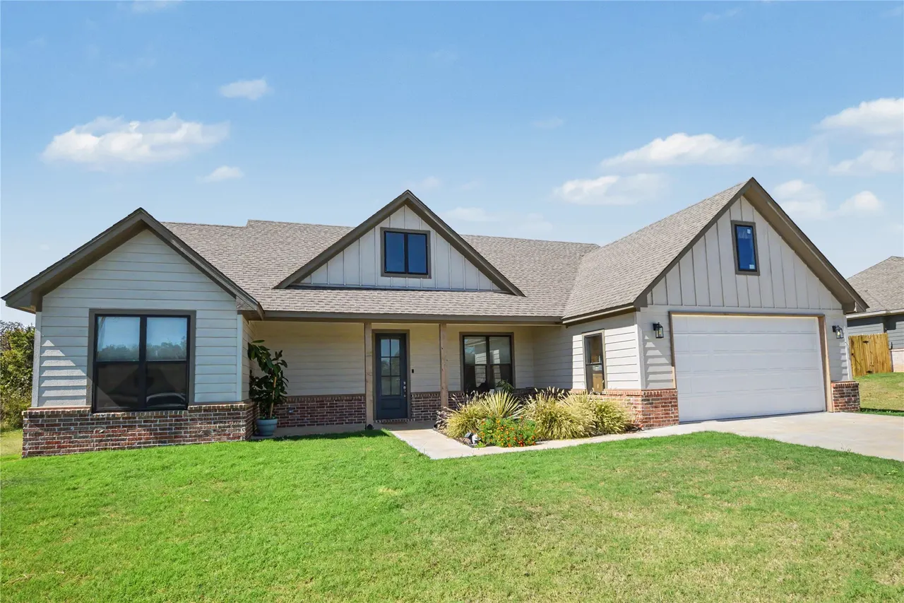 Front exterior — 25115 S 519 Road, Park Hill, OK 74451